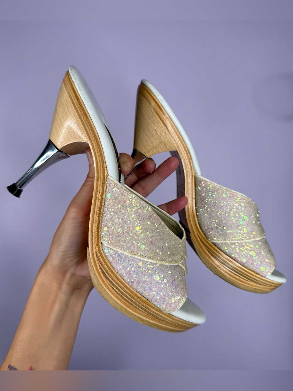 Betsey Johnson Vintage 90's/Y2K White/Cream Glitter "Polly" Heels, sz 9